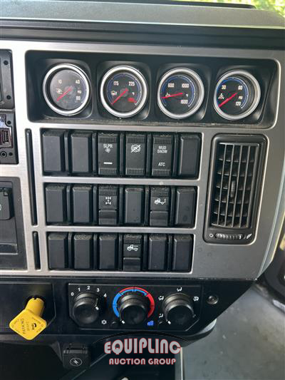 2020 Mack ANTHEM AN64T 6X4 T/A SLEEPER T