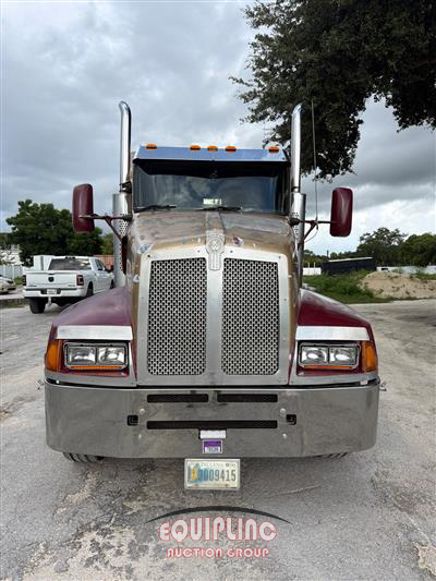 1996 Kenworth T660