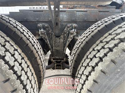 1996 Kenworth T660