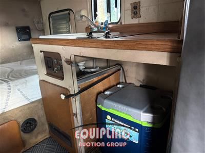 1996 Kenworth T660