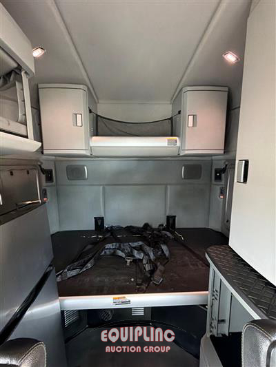 2018 Kenworth T880