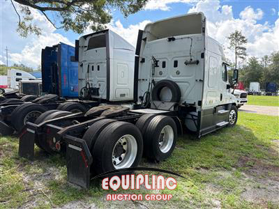 2014 Freightliner Cascadia