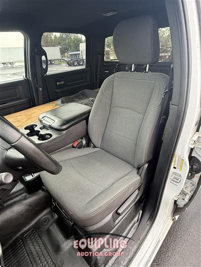 2023 Ram 3500 4X2 S/A CAB & CHASSIS