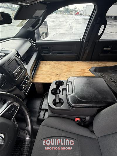 2023 Ram 3500 4X2 S/A CAB & CHASSIS