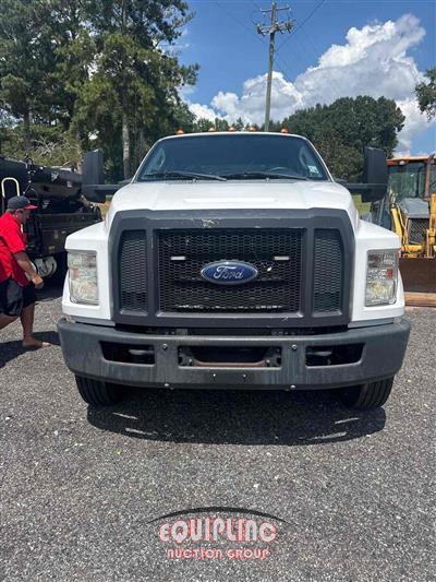 2016 Ford F-750