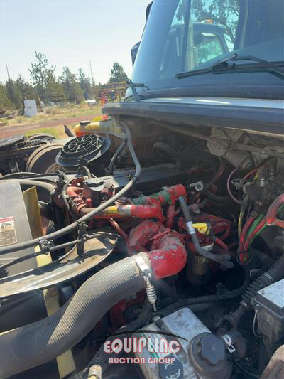 2017 Freightliner M2