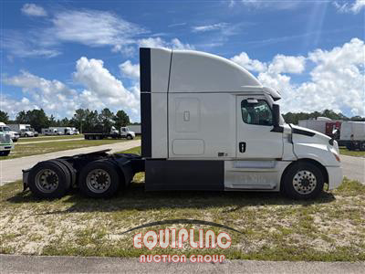 2023 Freightliner Cascadia