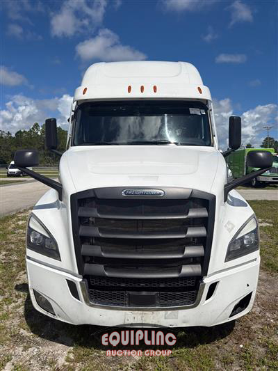 2023 Freightliner Cascadia