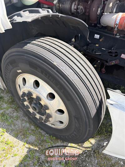 2023 Freightliner Cascadia