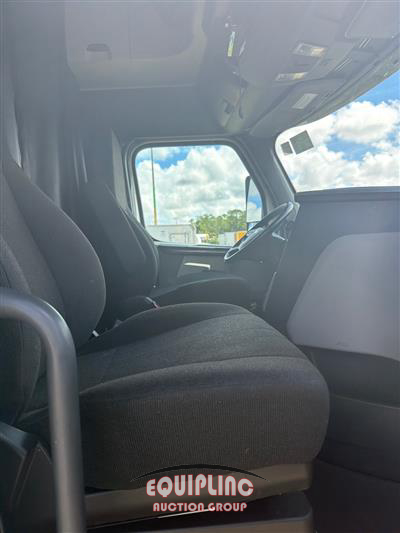 2023 Freightliner Cascadia