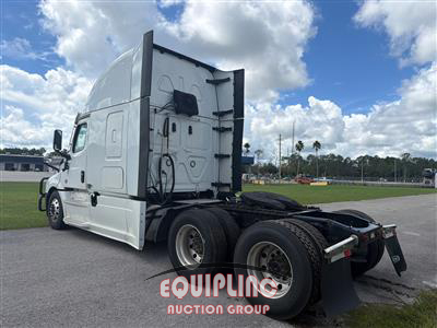 2023 Freightliner Cascadia