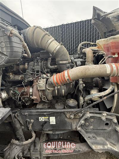 2018 Kenworth T680 6X4 T/A SLEEPER TRUCK TRA