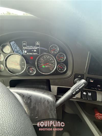 2018 Kenworth T680 6X4 T/A SLEEPER TRUCK TRA