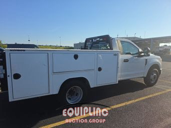 2020 Ford F350 S/A UTILITY TRUCK