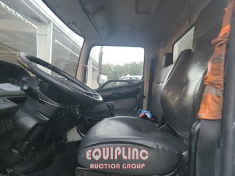 2017 Hino 258 4X2 S/A 18FT BOX TRUCK