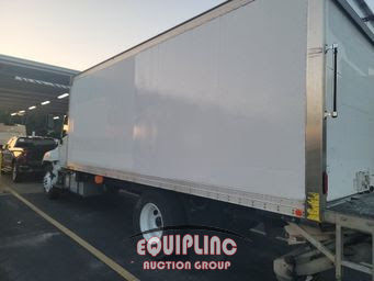 2017 Hino 258 4X2 S/A 18FT BOX TRUCK