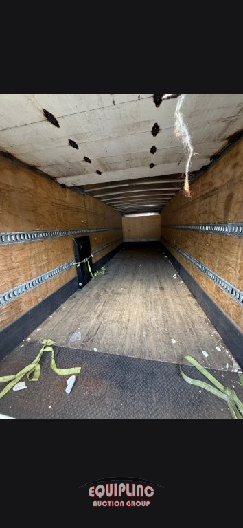 2019 Hino 268A 24' BOX TRUCK