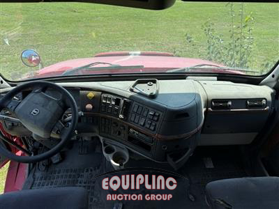 2006 Volvo VNL64T780