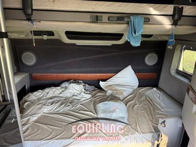 2006 Volvo VNL64T780