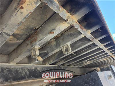 2003 International 4400 4X2 S/A ROLLBACK WITH LIF