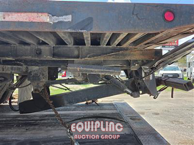 2003 International 4400 4X2 S/A ROLLBACK WITH LIF