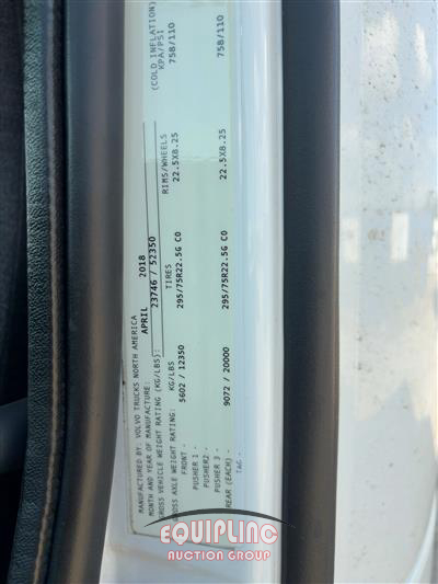 2019 Volvo VNL64T860 6X4 T/A SLEEPER TRUC