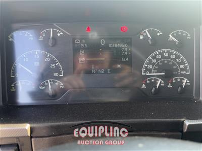2019 Volvo VNL64T860 6X4 T/A SLEEPER TRUC