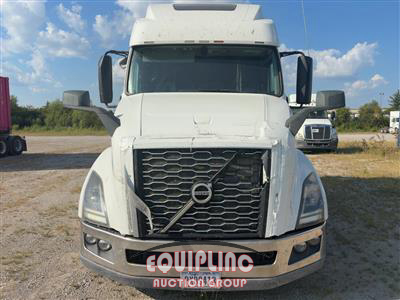 2019 Volvo VNL64T860 6X4 T/A SLEEPER TRUC
