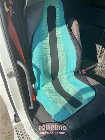 2019 Volvo VNL64T860 6X4 T/A SLEEPER TRUC