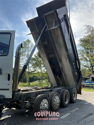 2007 Sterling L9500 QUAD/A DUMP TRUCK