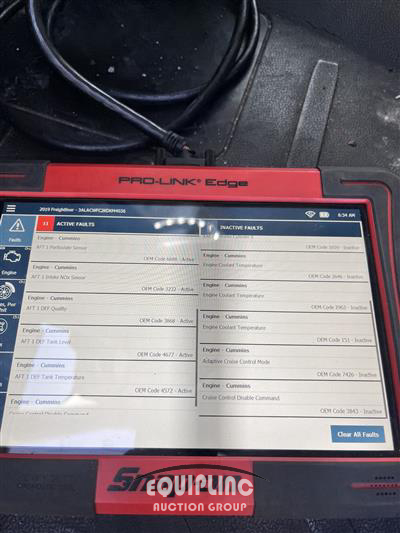 2019 Freightliner M2 4X2 S/A 26FT NON CDL BOX TR
