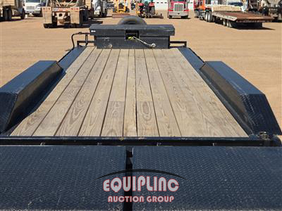 2026 Loadtrail 24FT TRI/A CARHAULER TRAILER