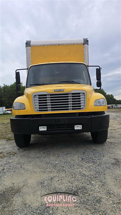 2018 Freightliner M2 4X2 26FT NON CDL BOX TRUCK