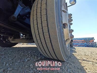 2013 Freightliner M2 4X2 S/A ROLLBACK TRUCK