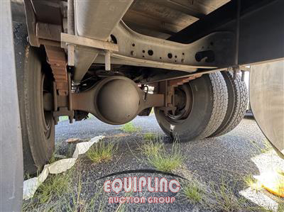2018 International 4300 4X2 26FT NON CDL BOX TRUC