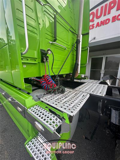 2018 Volvo VNL