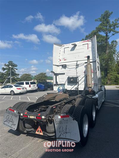 2007 Volvo VNL