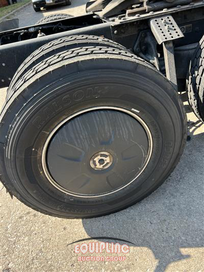 2021 Kenworth T680 6X4 T/A SLEEPER TRUCK TRA