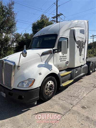 2021 Kenworth T680 6X4 T/A SLEEPER TRUCK TRA