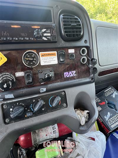2020 Freightliner M2