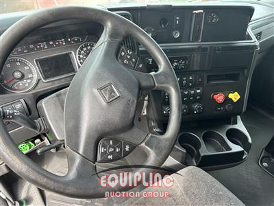 2020 International LT625