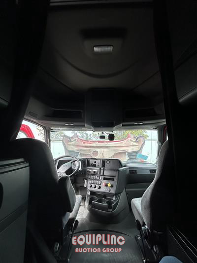 2020 International LT625