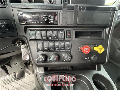 2020 International LT625