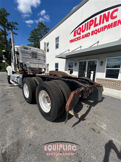 2014 Mack Pinnacle