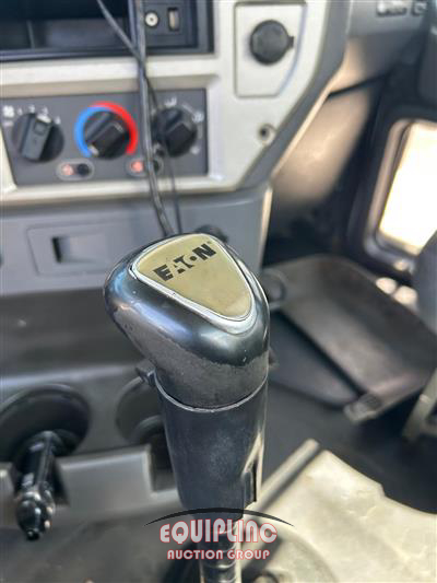 2014 Mack Pinnacle