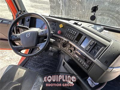 2020 Volvo VNL760 6X4 T/A SLEEPER TRUCK T