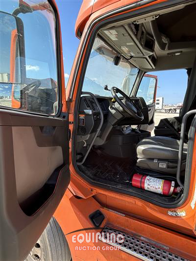 2020 Volvo VNL760 6X4 T/A SLEEPER TRUCK T