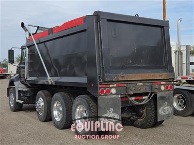 2016 Mack CXU612 TRI/A DUMP TRUCK