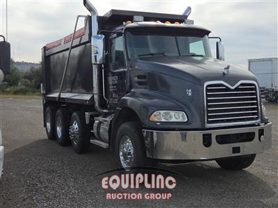 2016 Mack CXU612 TRI/A DUMP TRUCK
