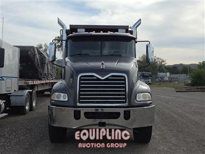 2016 Mack CXU612 TRI/A DUMP TRUCK